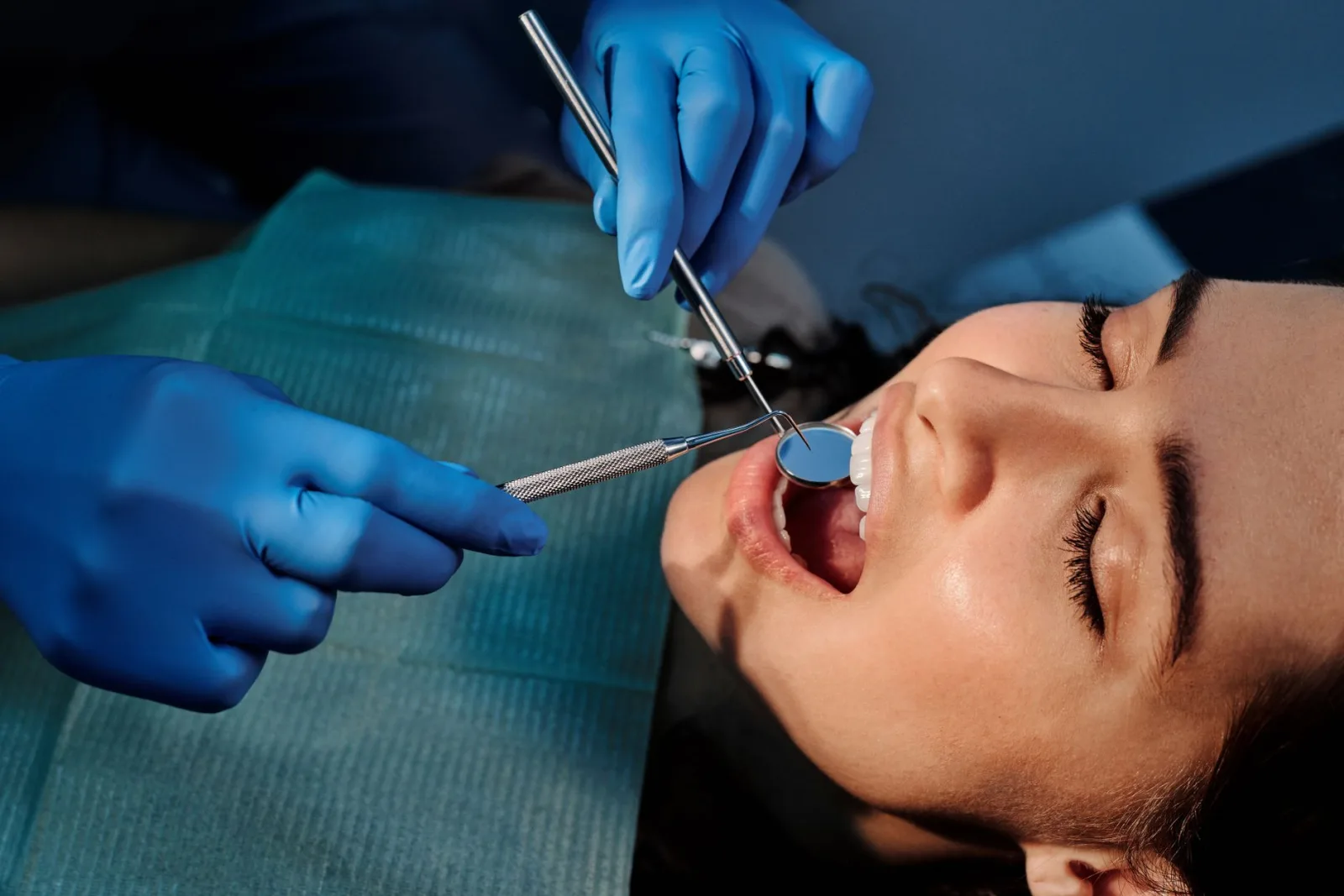 Managing Palatal Injections Without Patient Distress